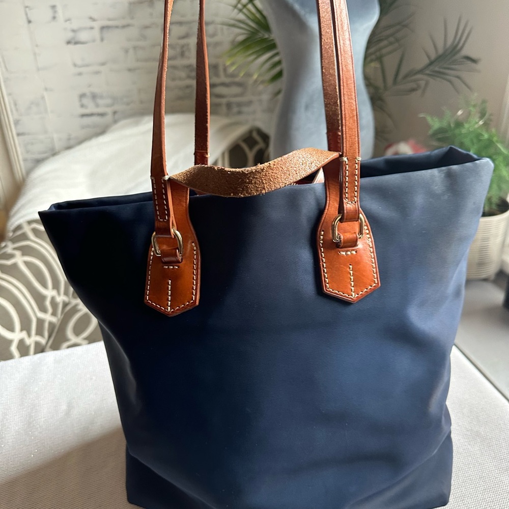 Dooney & Bourke Windham Nylon Leighton Tote in Dark Navy Blue - Picture 3 of 16